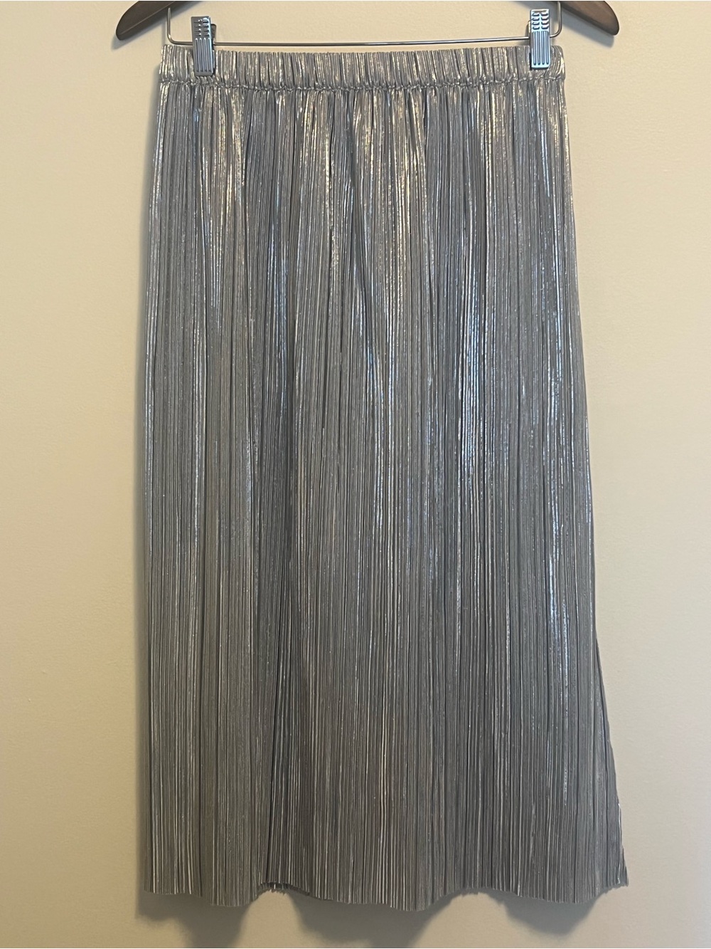 OAK + FORT Silver Metallic Pleated Maxi Skirt